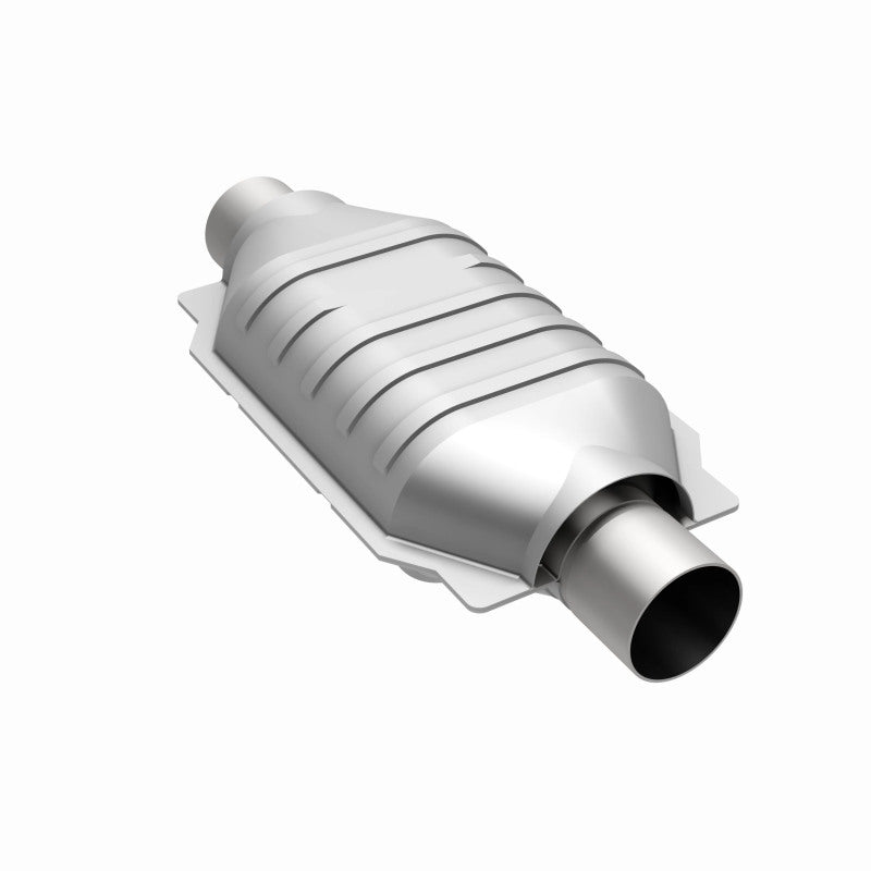 Magnaflow Universal 2.5 Inch Catalytic Converter CA OBDII Compliance for Various Vehicles