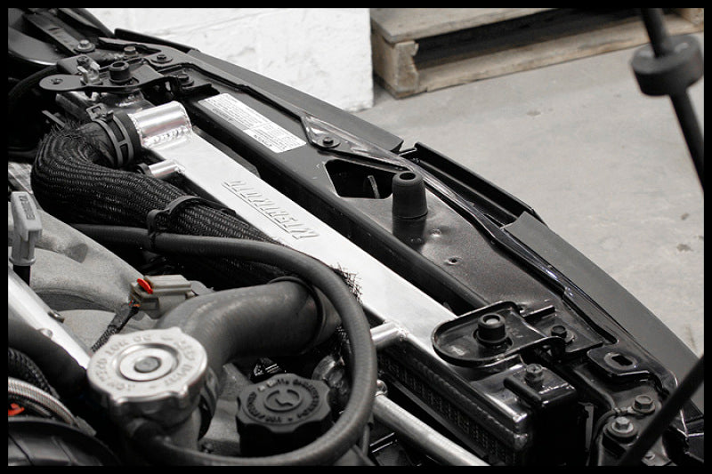 Mishimoto Manual Aluminum Radiator for Dodge Neon SRT-4 (01-05)