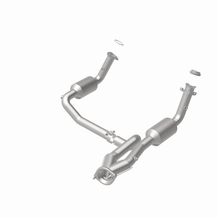 MagnaFlow Direct-Fit Catalytic Converter - 2005 Vehicles Compatible