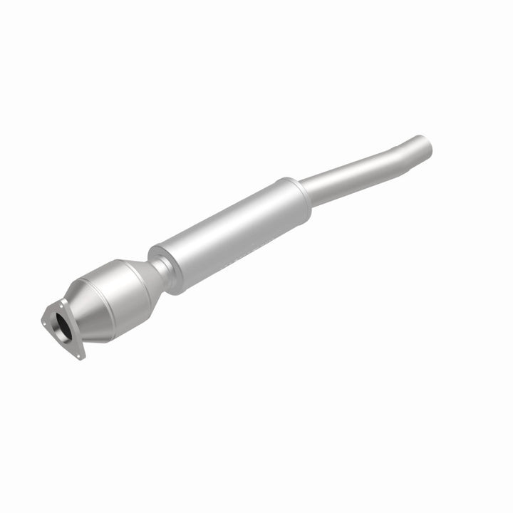 Magnaflow Direct-Fit Catalytic Converter 04-06 VW Phaeton 4.2L Driver Side Rear - OneFastShop