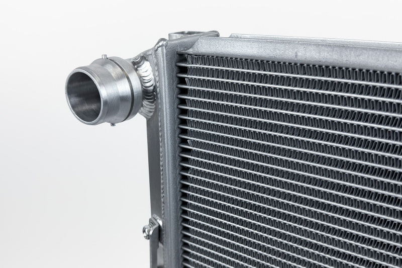 CSF Heavy-Duty Performance Radiator for Porsche 955/957 Cayenne Audi Q7 VW Touareg 2003-2015