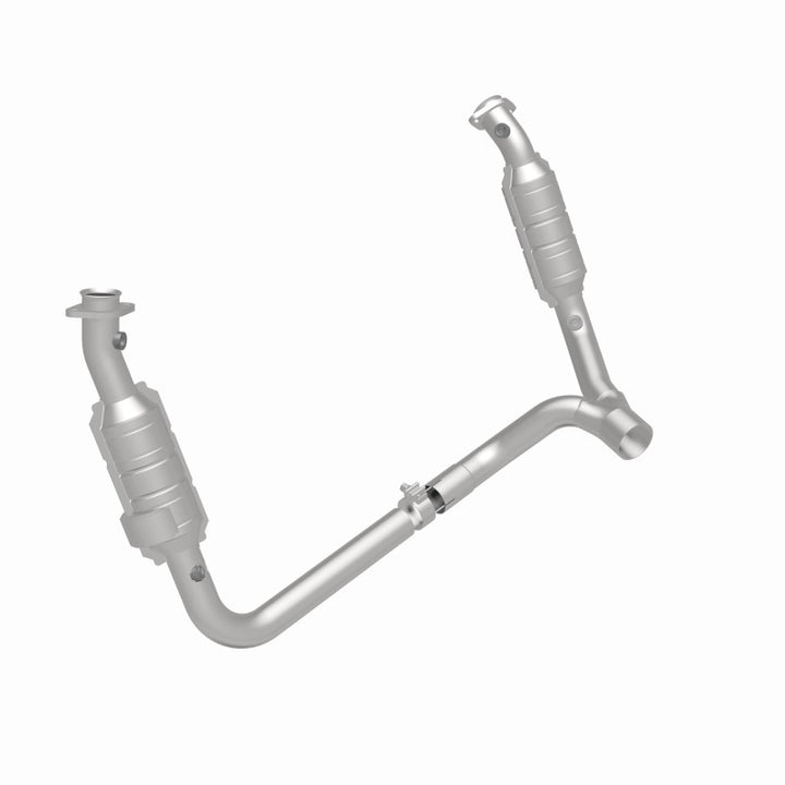 MagnaFlow Direct Fit Catalytic Converter 2006 Dodge RAM 1500 5.7L Front Axle