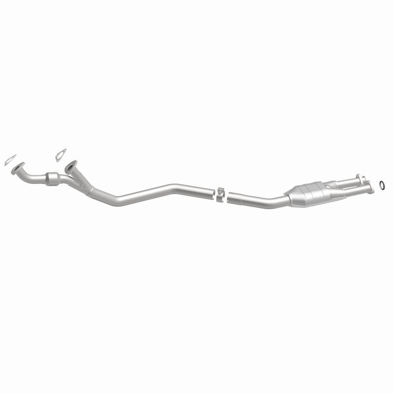 Magnaflow Conv Direct-Fit Catalytic Converter 69.75X6.5X4 1.75/1.75 Fits 1981-1984 BMW 633CSi 1983-1984 BMW 533i - OneFastShop