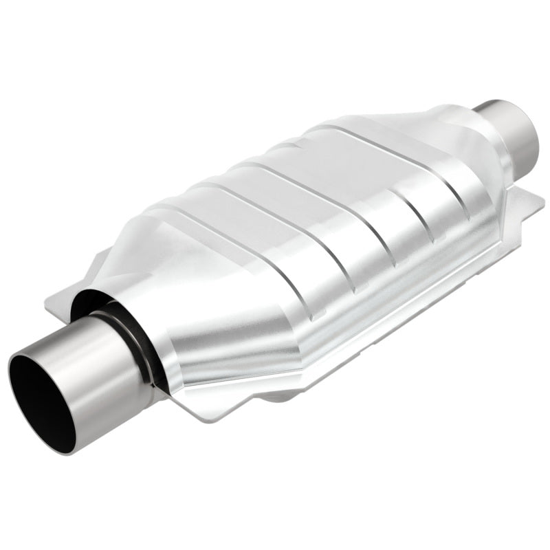 Magnaflow Universal Catalytic Converter 3.00 OBD2 Ulev Compatible with 2000-2005 Chevrolet Astro and GMC Safari