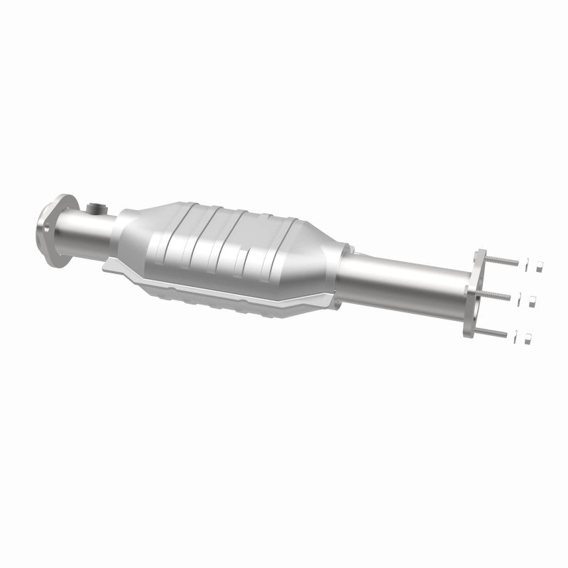 MagnaFlow Catalytic Converter Jeep Wrangler Rear 00-04 - OneFastShop