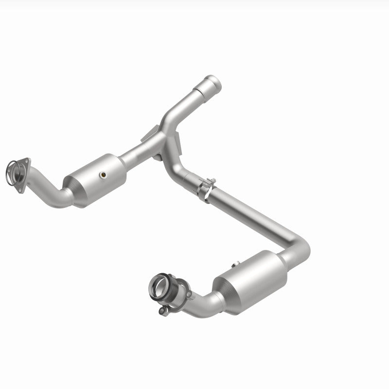 Magnaflow Direct Fit Catalytic Converter for 19-20 GMC Sierra 1500 4.3L/5.3L Single Underbody - OneFastShop