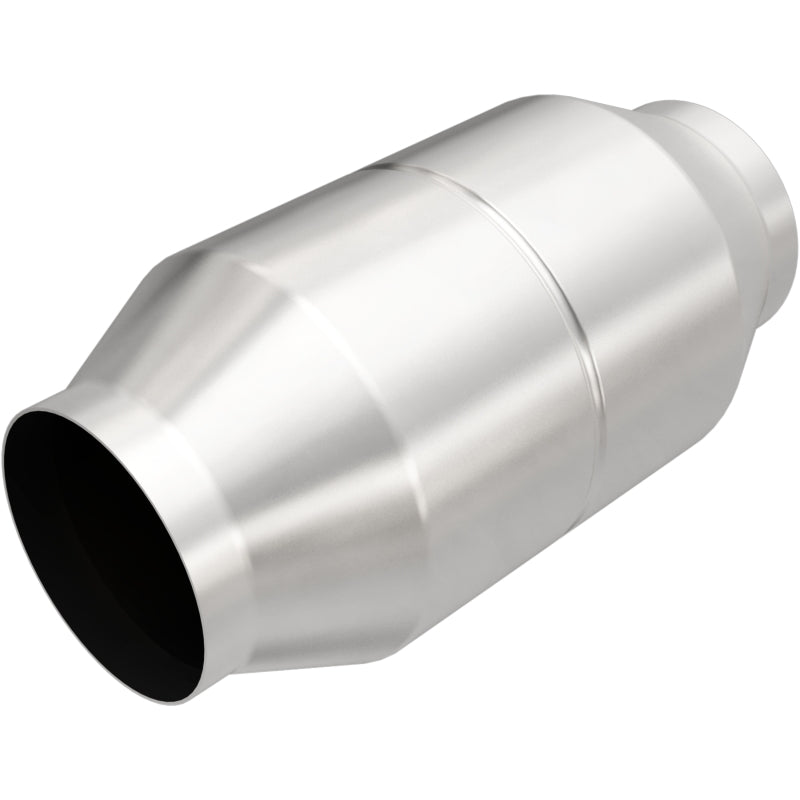 Magnaflow Universal 3.50 Inch C/C Diesel Catalytic Converter for 2001-2006 Chevy Silverado 2500/3500, 1994-2007 Dodge Ram, 1999-2007 Ford Super Duty