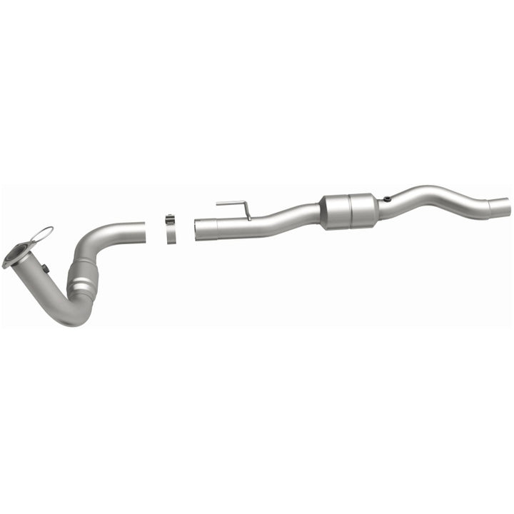 MagnaFlow Conv DF 02-03 Avalanche 8.1 DS OEM MagnaFlow