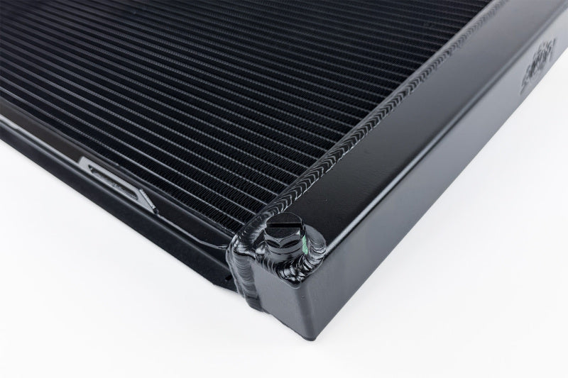 CSF High-Performance Aluminum Radiator - BMW E28 M5 / E24 M6 / 635CSi 1985-1989, image 2