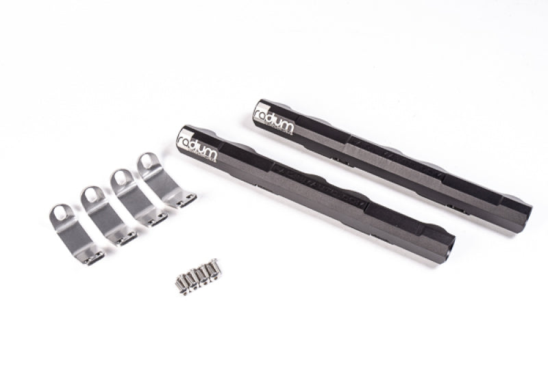 Radium Engineering Nissan VQ Fuel Rail Kit with 8AN ORB Ports for 2003-2018 Nissan 350Z and 370Z, Infiniti G35 and G37