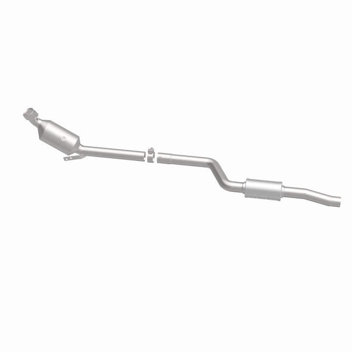Magnaflow OEM Grade Direct Fit Catalytic Converter for Mercedes-Benz C300 3.0L 11-12