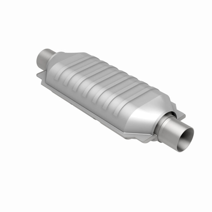 Magnaflow Conv Univ 2.5inch HM Grade Catalytic Converter for 1996-1999 Chevrolet GMC K2500 C2500 Suburban Ram 2500 3500