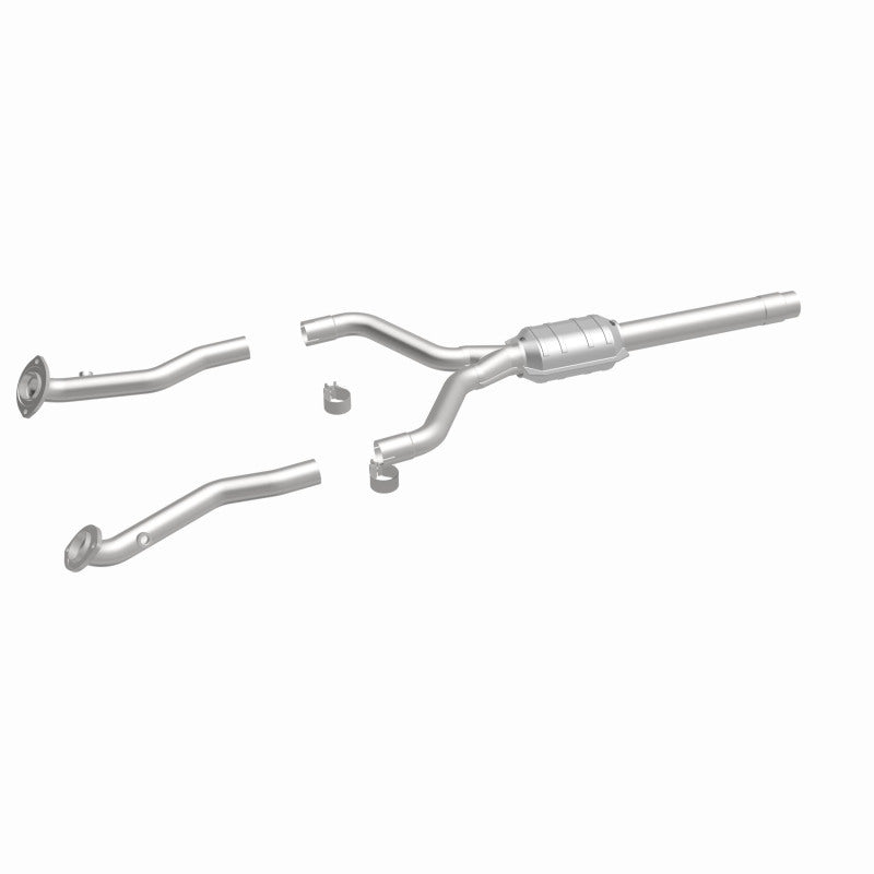 Magnaflow Conv DF 96-97 LS400 4.0L Rear Y Direct-Fit Catalytic Converter for 1995-1998 Lexus LS400 and SC400 - OneFastShop