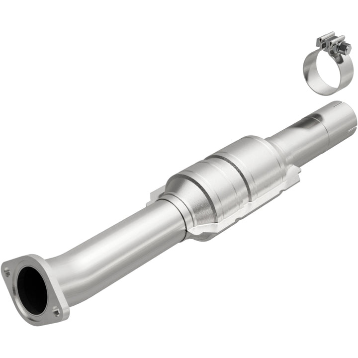 Magnaflow Catalytic Converter DF for 2010-2012 Venza 2.7L Underbody - OneFastShop