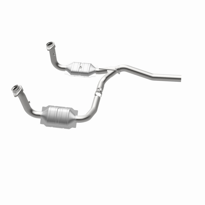 Magnaflow OEM Grade Catalytic Converter for 07-11 Dodge Nitro 4.0L - OneFastShop