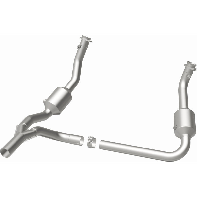 Magnaflow Direct Fit CARB Compliant Catalytic Converter for 2010-2011 Jeep Wrangler 3.8L