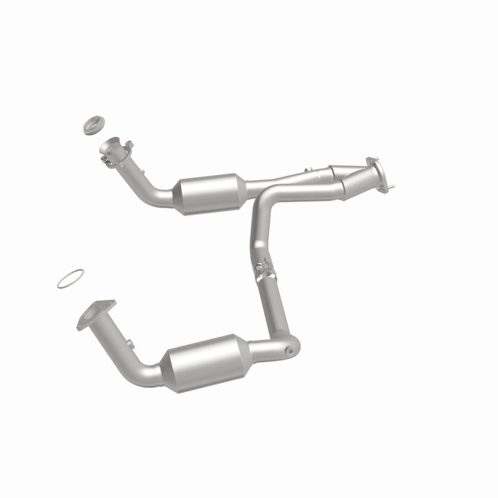 MagnaFlow Direct-Fit Catalytic Converter - 2005 Vehicles Compatible