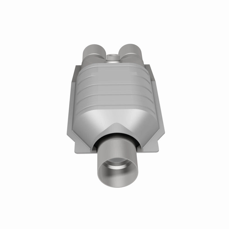 Magnaflow 2.5in 2in S D CAOBDII Universal Converter for 1996-2000 Chevrolet Express, GMC Savana, and 1996-2001 Dodge Ram Models - OneFastShop