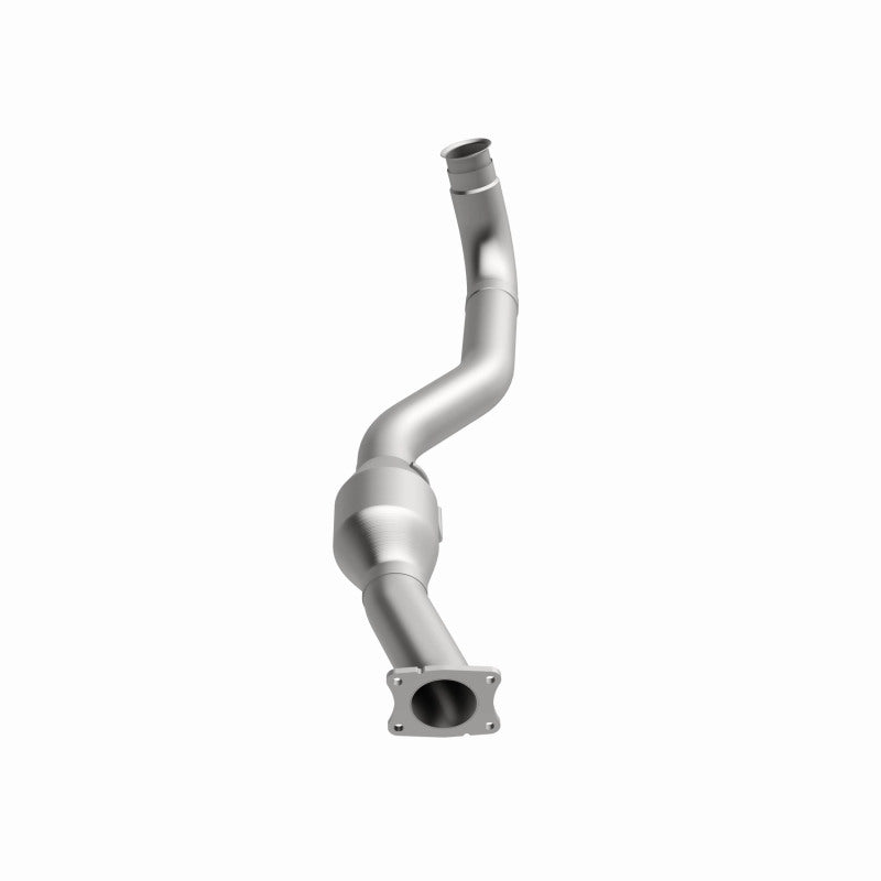 Magnaflow Direct-Fit Catalytic Converter for 01-05 GM Silverado/Sierra 6.6L - OneFastShop