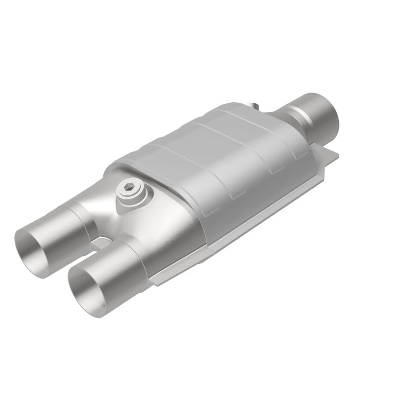 Magnaflow Conv Universal 2.5/2 Single/Dual O2 OEM for Dodge B1500 B2500 Ram 1500 2500 3500 1996-2003