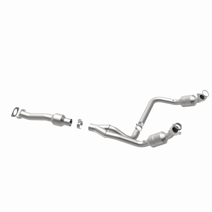 Magnaflow Direct Fit Catalytic Converter 2011-2014 Express 1500 4.3L Underbody - OneFastShop