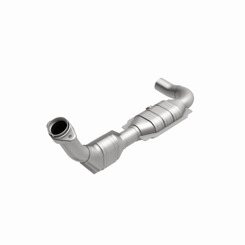 MagnaFlow Conv DF Direct-Fit Catalytic Converter – for 1999–2000 Ford F-150 4.6L - OneFastShop