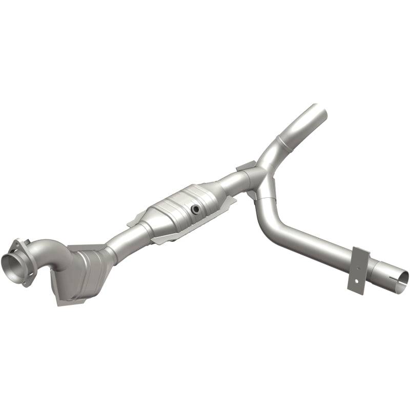 Magnaflow Direct-Fit Catalytic Converter for 01-04 Ford F-150 4.6L (49 State) - OneFastShop