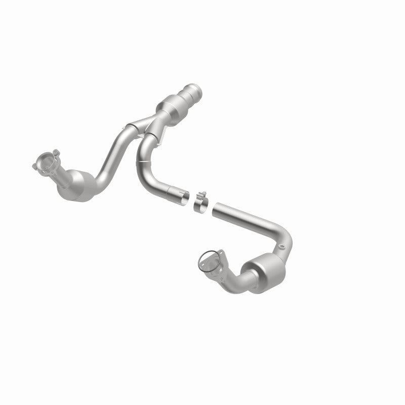 Magnaflow Underbody Direct Fit Converter 11-14 Escalade 6.2