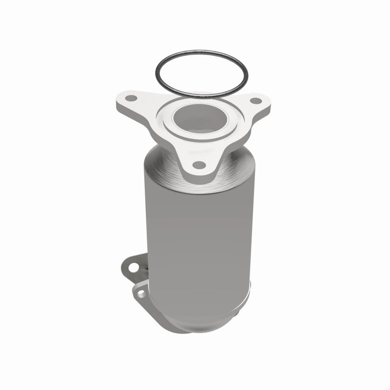 Magnaflow 2.5 Underbody Direct Fit Converter for 14-15 Impala
