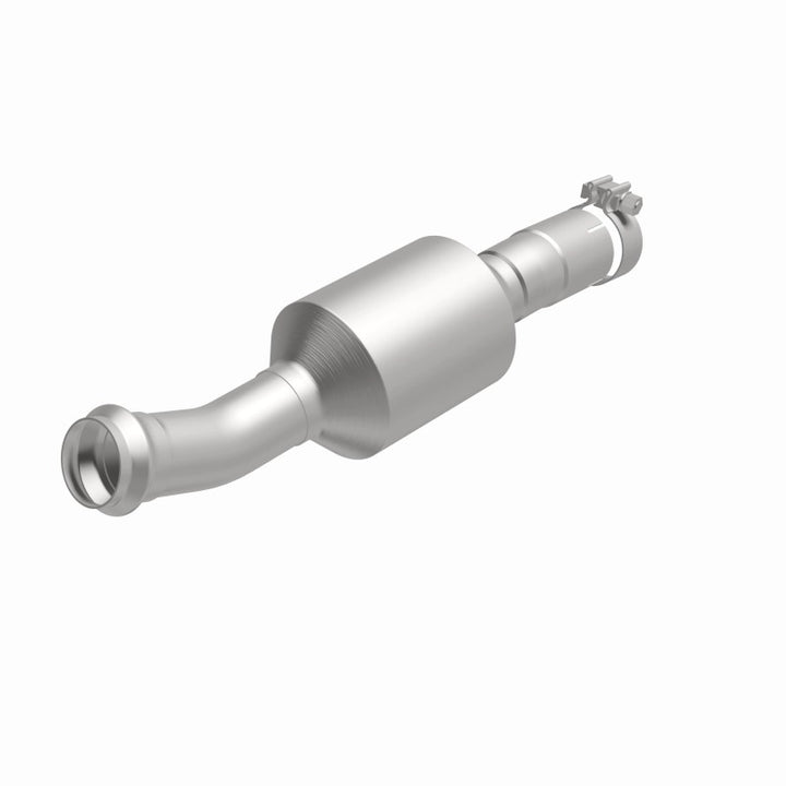 MagnaFlow OEM Grade Rear Direct-Fit Catalytic Converter - Ford Bronco Sport 1.5L / Lincoln Corsair 2.0L 360 degree view 6