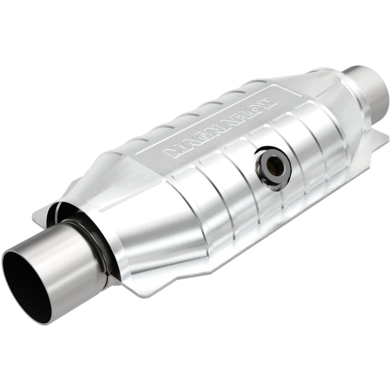 MagnaFlow 441055 Universal Catalytic Converter - 2.25in, Rear, Midbed O2, CARB