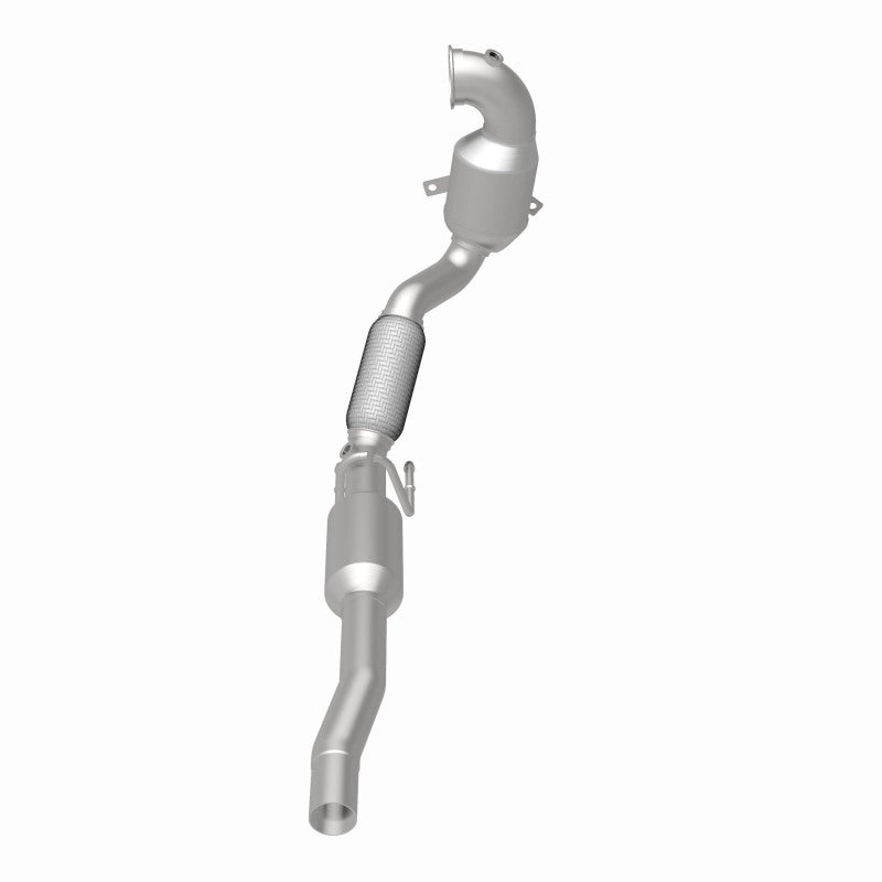 Magnaflow OEM Underbody Single Direct Fit Converter for 16-18 Volkswagen Jetta L4