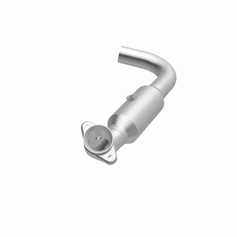 Magnaflow Direct Fit Converter for 07-08 Ford Expedition 5.4L CARB Compliant