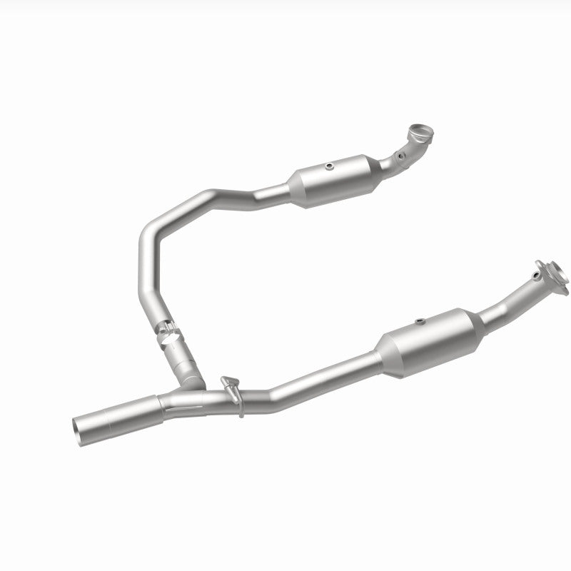 Magnaflow Direct Fit Catalytic Converter 280014 for 17-18 Ford E-350 6.8L - OneFastShop