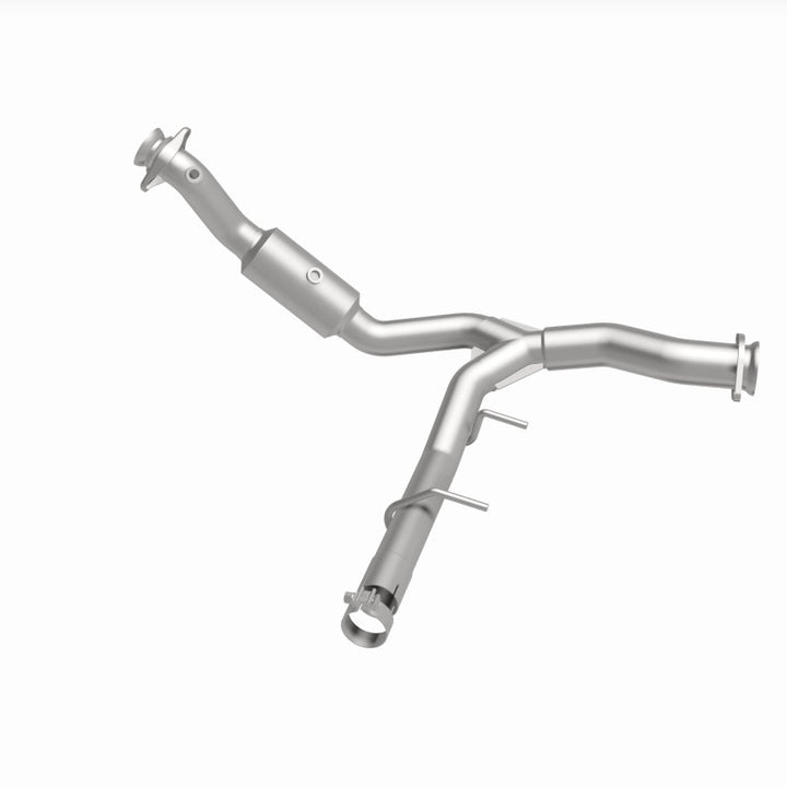 Magnaflow Direct Fit Catalytic Converter 15-17 Ford Expedition V6 3.5 OEM Underbody - OneFastShop