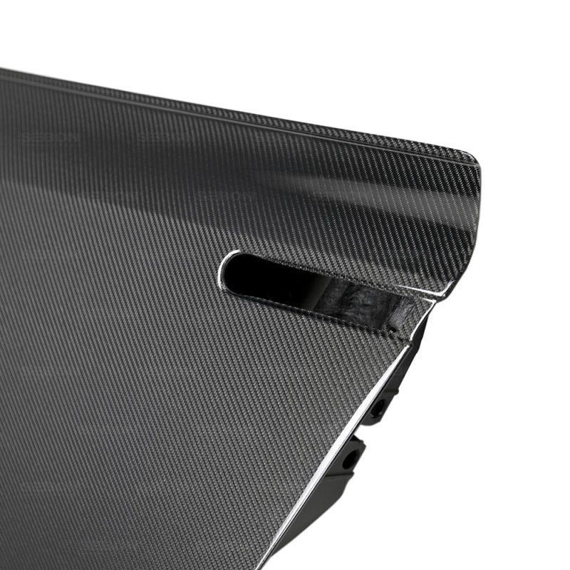 Seibon Carbon Fiber OEM Style Doors for Nissan GTR R35 (09-11)