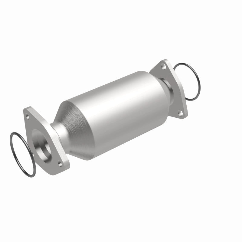 Magnaflow Direct Fit Catalytic Converter 05-10 Honda Odyssey 3.5L CARB Compliant for Easy Installation and Optimal Performance