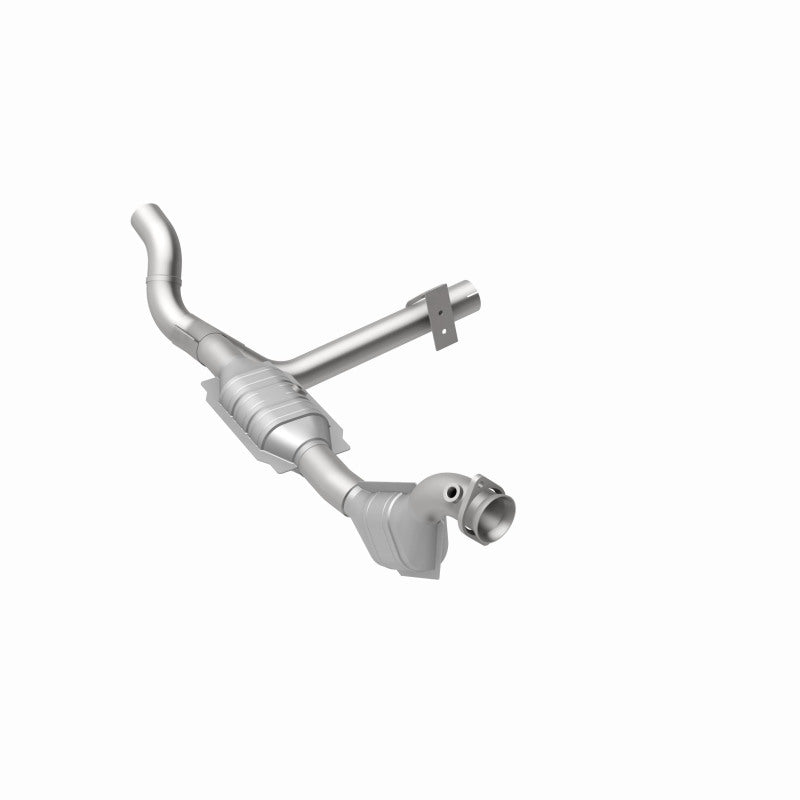 Magnaflow Catalytic Converter Federal/EPA Compliant for 01 Ford Trucks 4.6L - OneFastShop