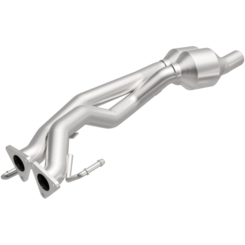 Magnaflow Catalytic Converter DF 07 Volkswagen Touareg 3.6L Rear