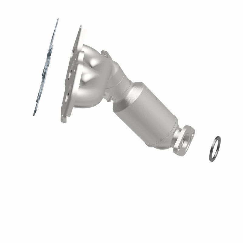 Magnaflow Direct-Fit Catalytic Converter for 14-15 Toyota Highlander 3.5L
