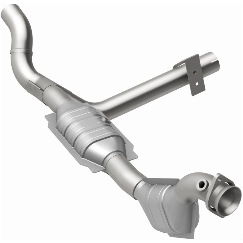 Magnaflow Catalytic Converter Federal/EPA Compliant for 01 Ford Trucks 4.6L - OneFastShop