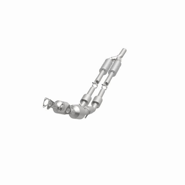 Magnaflow Conv DF Direct-Fit Catalytic Converter 2012-2015 Passat B7 3.6L V6 OEM Grade - OneFastShop