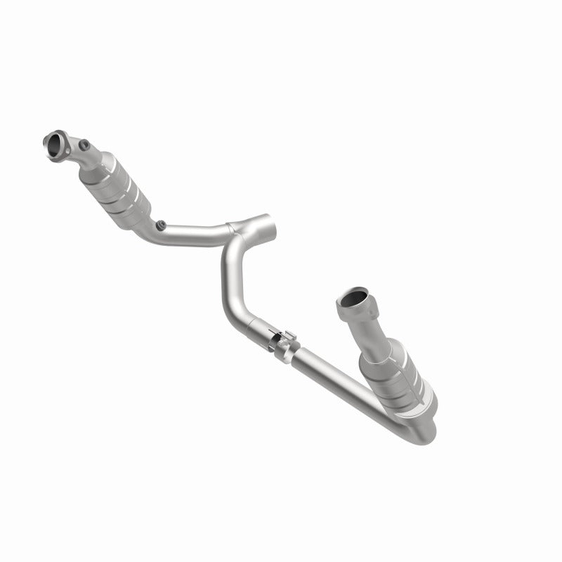 MagnaFlow Direct Fit Catalytic Converter 2006 Dodge RAM 1500 5.7L Front Axle