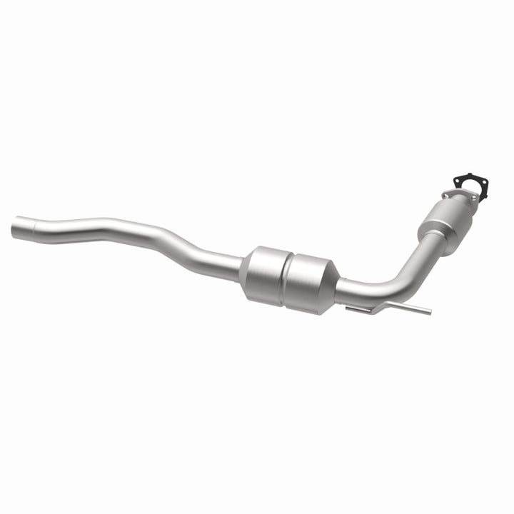 MagnaFlow Direct-Fit Catalytic Converter for 2002 Volkswagen Eurovan 2.8L - OneFastShop