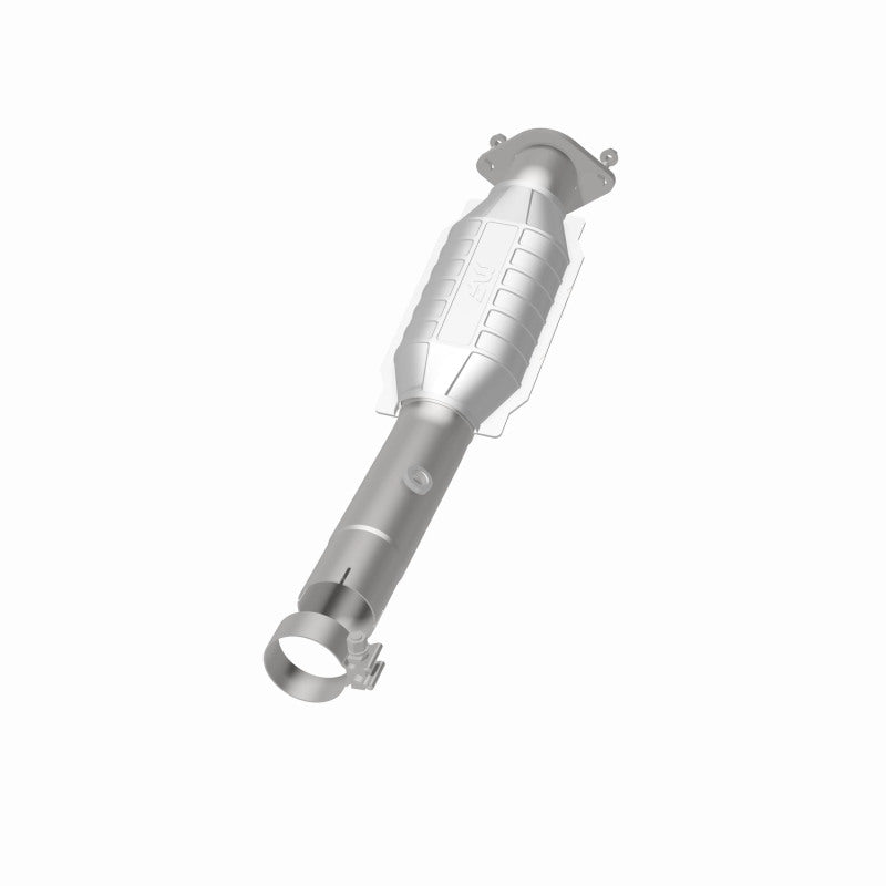 Magnaflow Catalytic Converter DF 6L Passenger Side for GM 2500 01-02 - OneFastShop