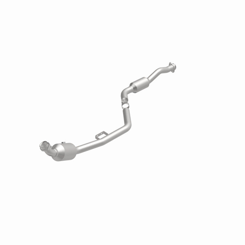 Magnaflow Conv Direct Fit OEM Catalytic Converter 2007 Mercedes-Benz E350 Underbody 67.5in Length - OneFastShop