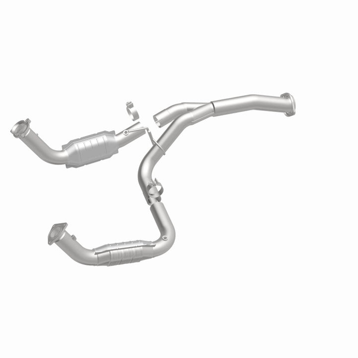 MagnaFlow Direct-Fit Catalytic Converter for 11-16 Chevy Silverado 2500HD/3500HD & GMC Sierra 2500HD/3500HD - OneFastShop