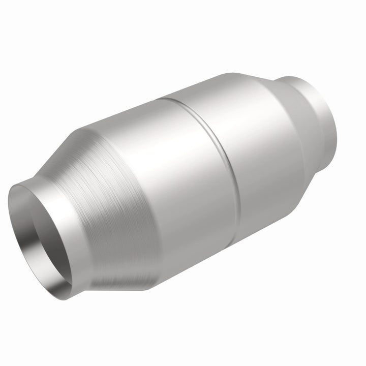Magnaflow Universal 3.50 Inch C/C Diesel Catalytic Converter for 2001-2006 Chevy Silverado 2500/3500, 1994-2007 Dodge Ram, 1999-2007 Ford Super Duty