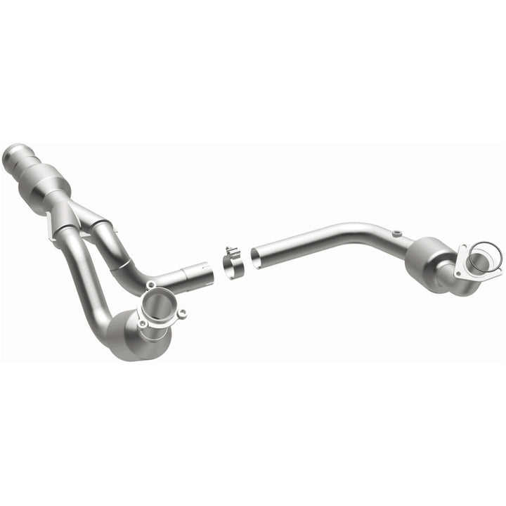 Magnaflow Underbody Direct Fit Converter 11-14 Escalade 6.2