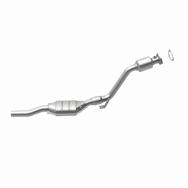 Magnaflow Direct-Fit Catalytic Converter for 2000-2005 Volkswagen Passat 2.8L - OneFastShop